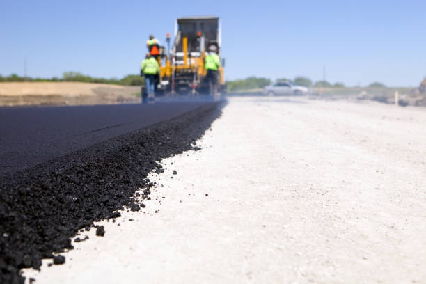 Best Commercial Driveway Paving in Castlewood, VA